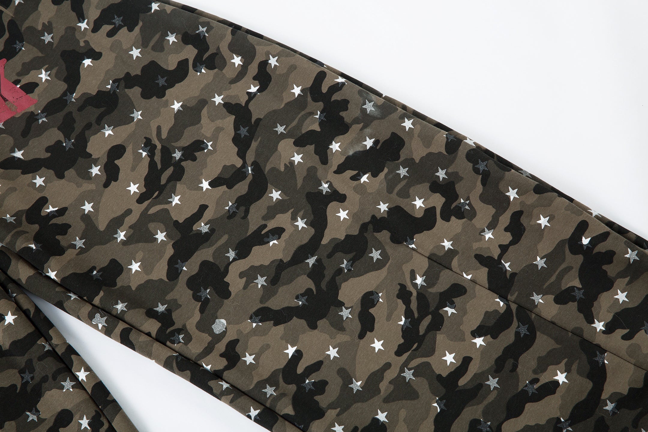 CapCabin Star Camo Wide-Leg Sweatpants