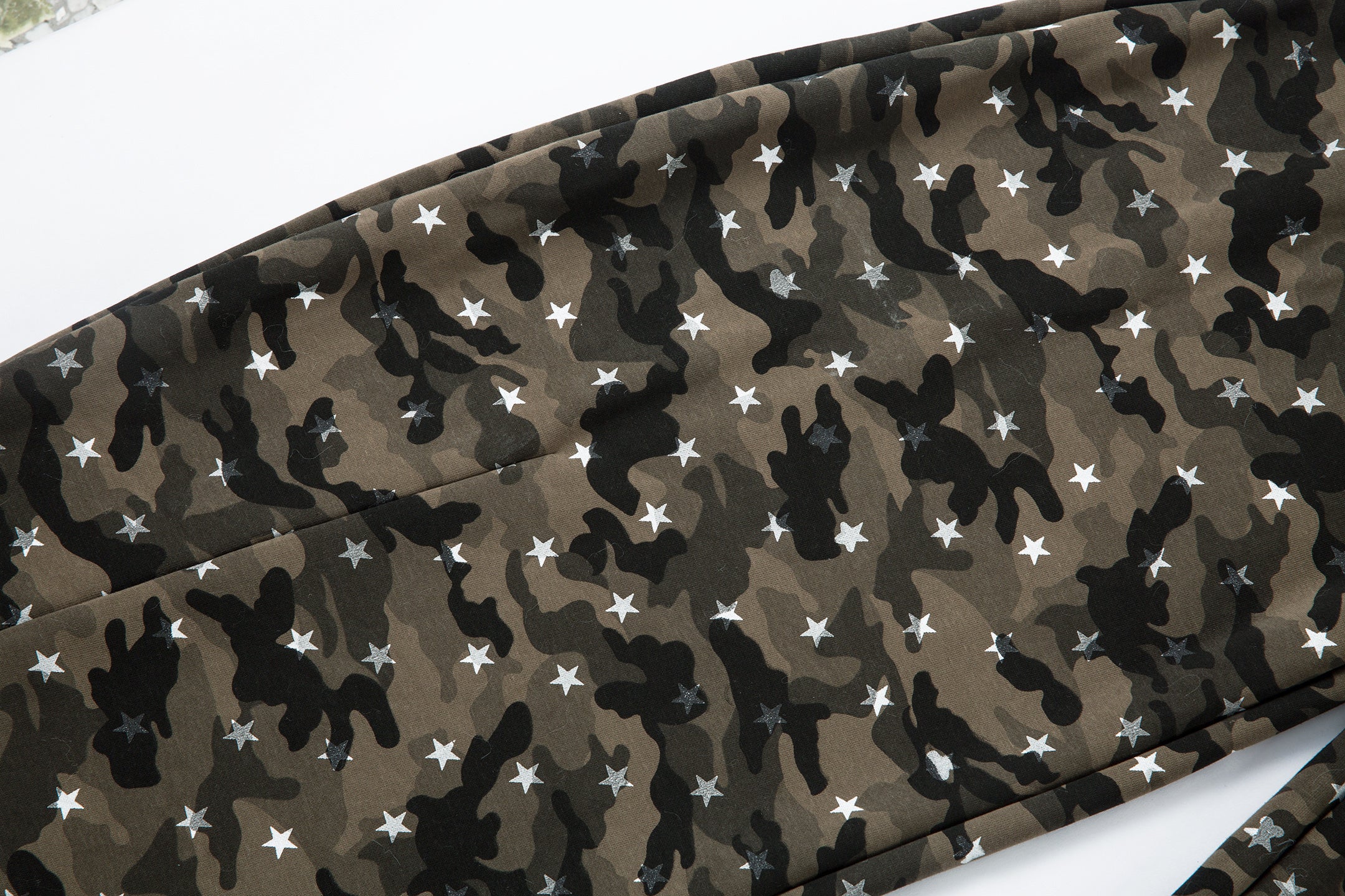 CapCabin Star Camo Wide-Leg Sweatpants