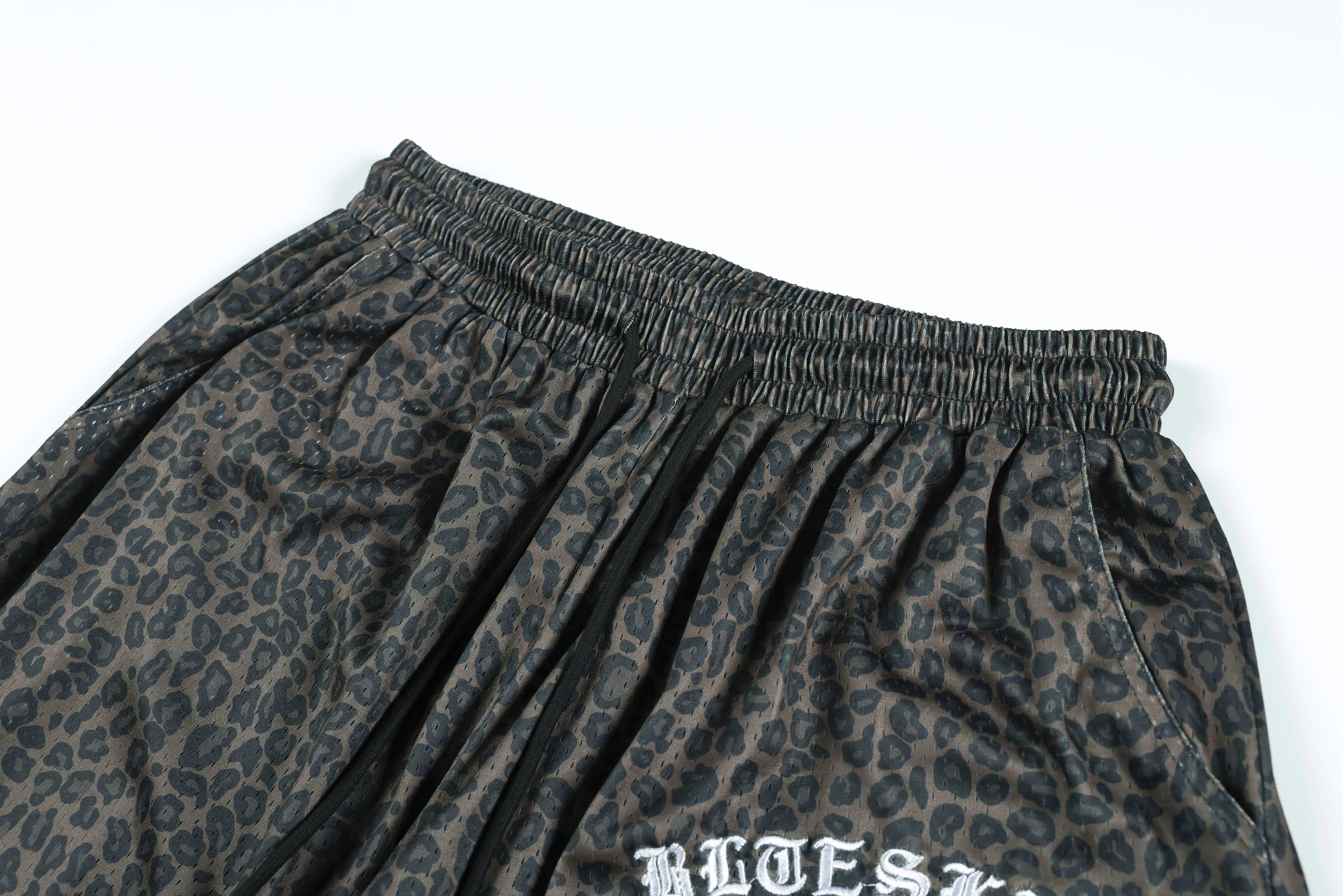 CapCabin Leopard Wash Sweatpants
