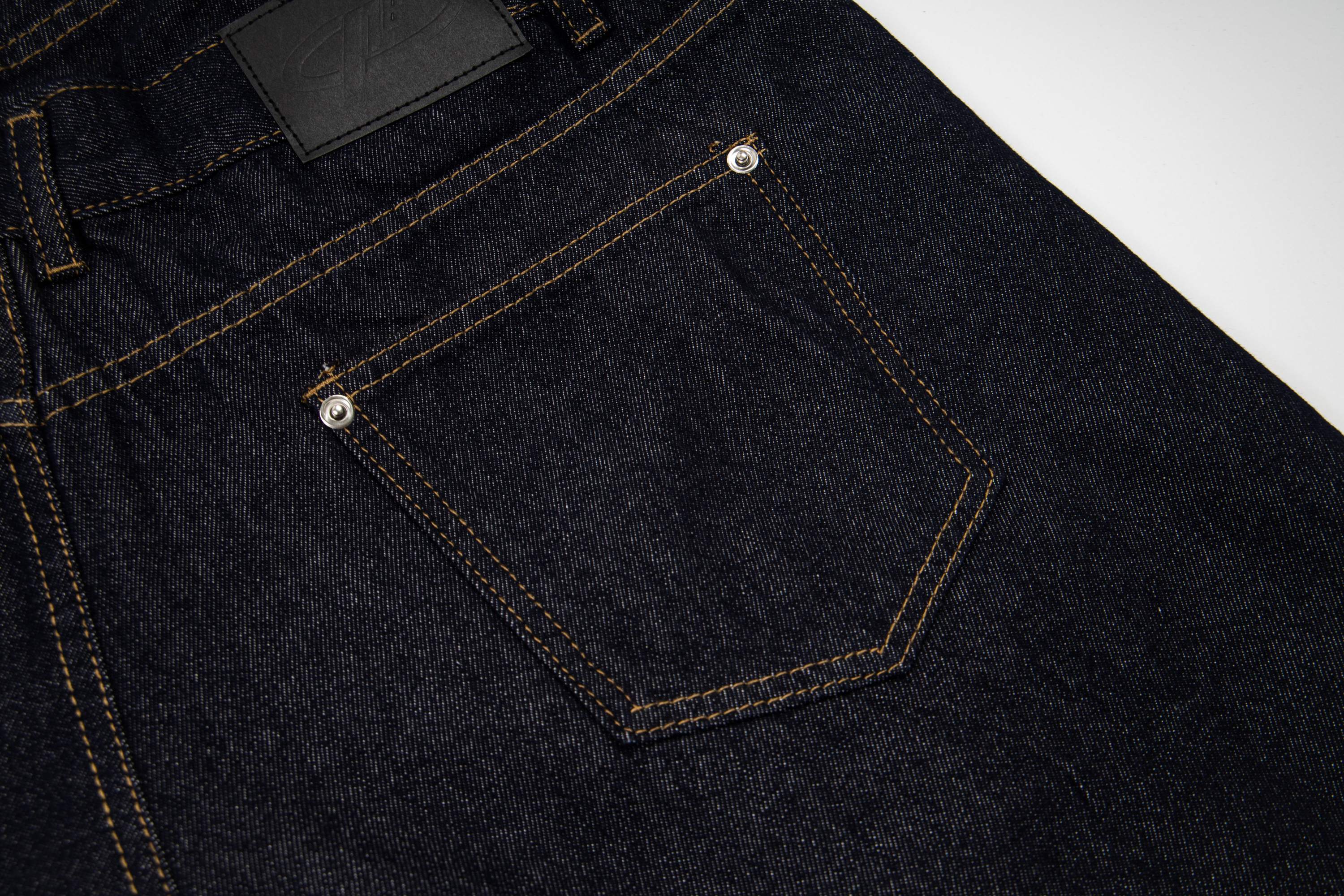 CapCabin “Double Waist Panel Denim Shorts”