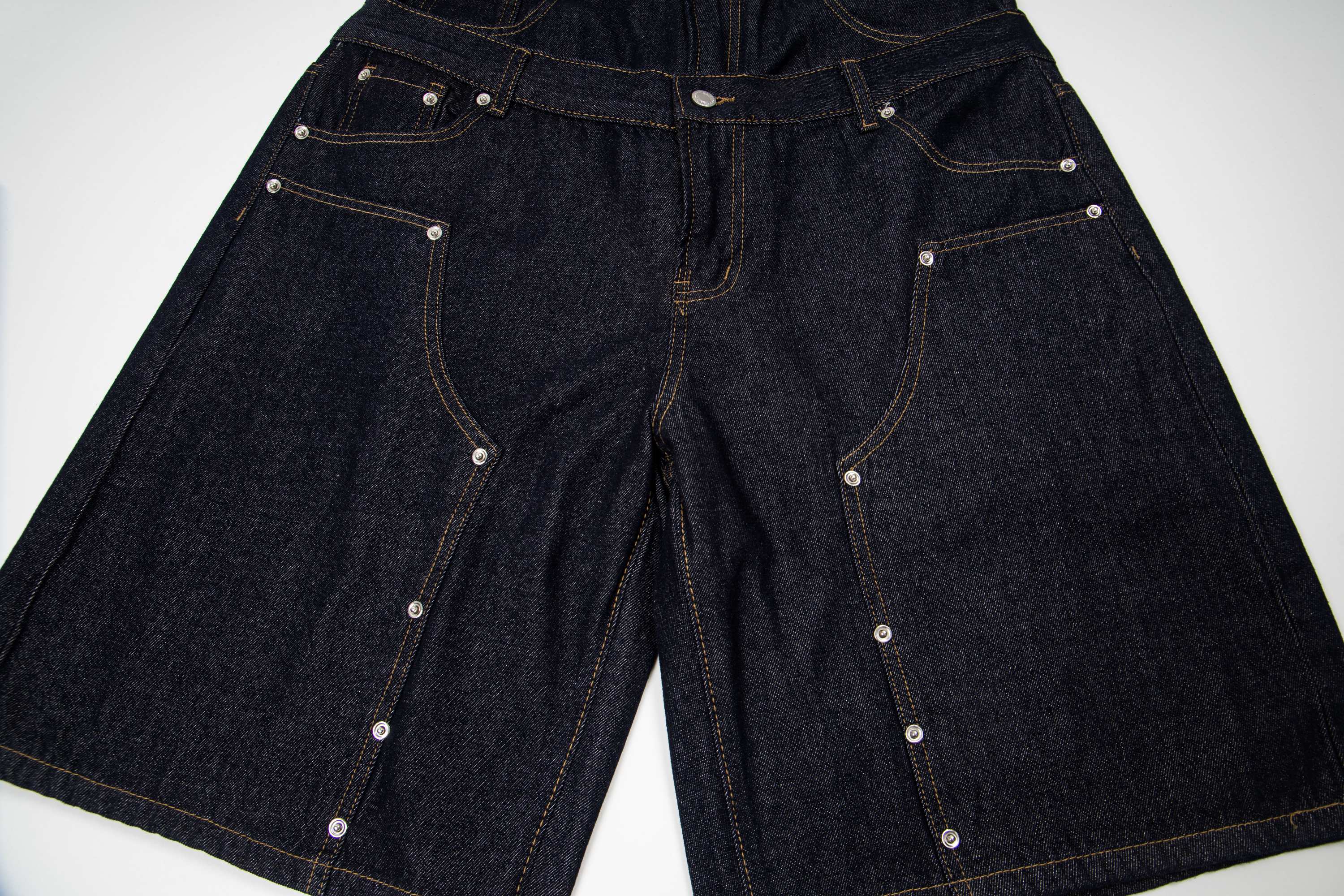 CapCabin “Double Waist Panel Denim Shorts”