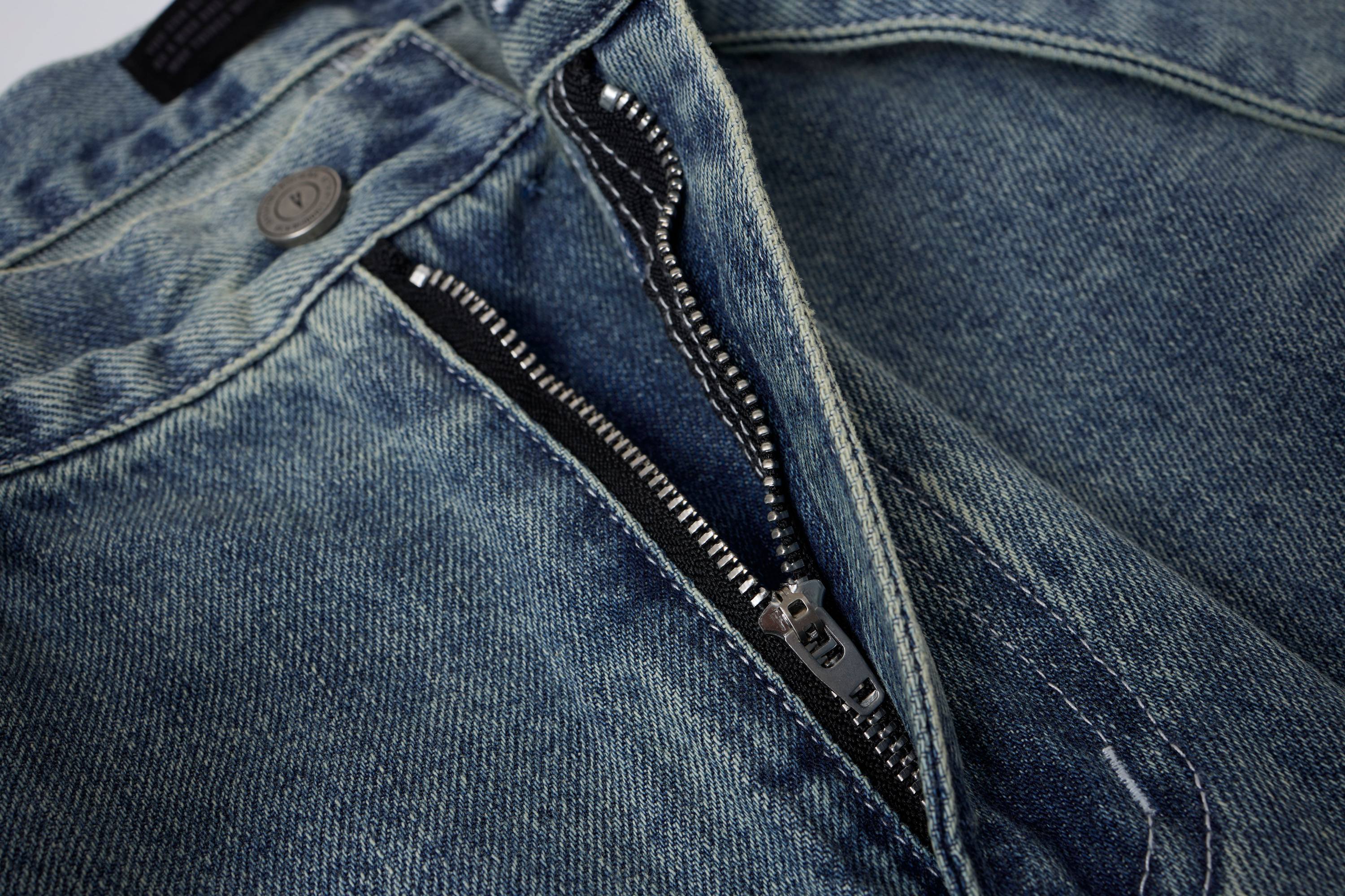 CapCabin Web Panel Strap Denim Shorts