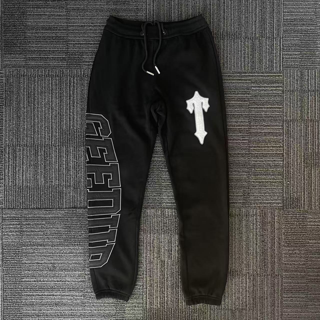 Geedup Black Vertical Lettering Cross Logo Sweatpants