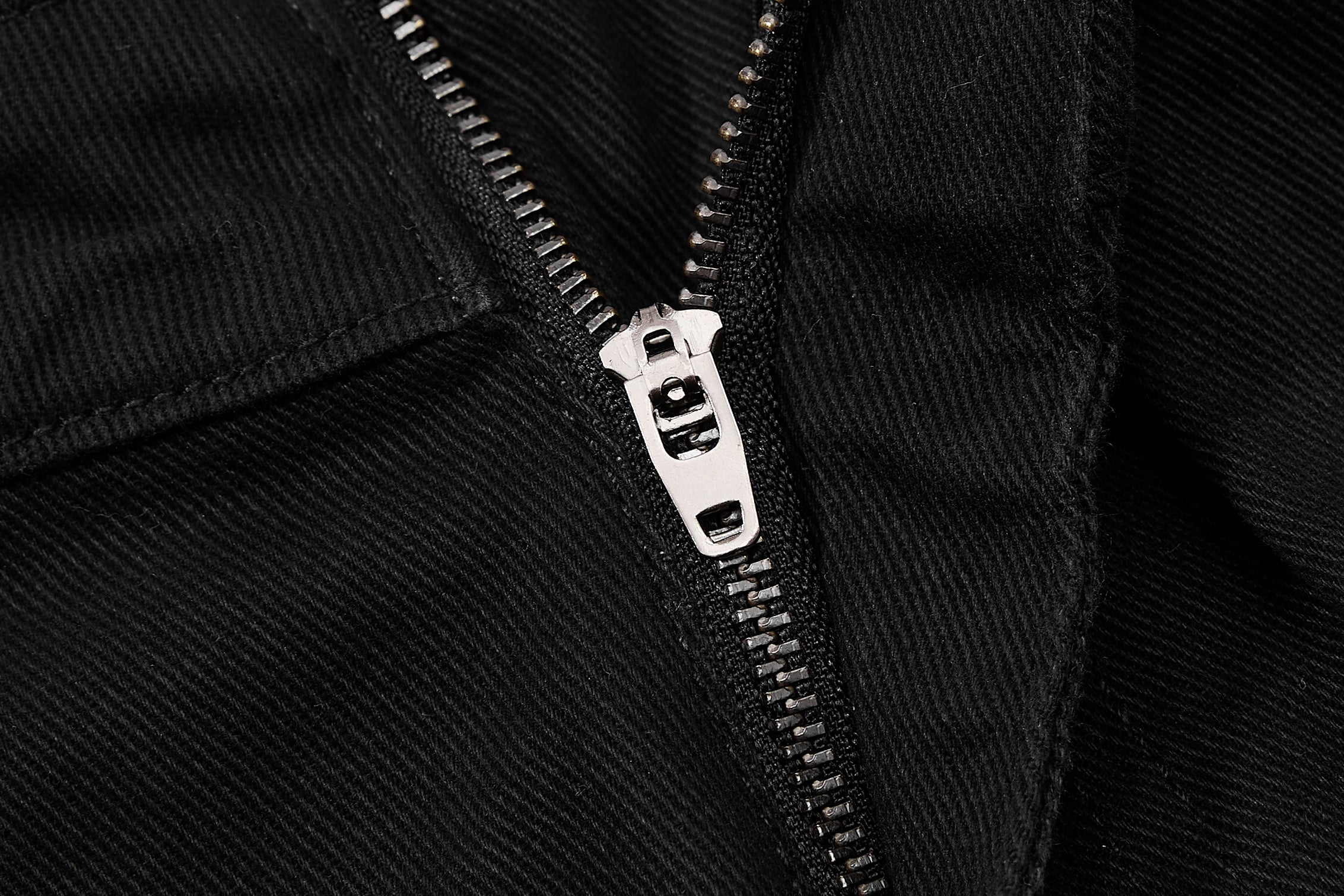 CapCabin Leopard Cross Utility Pants